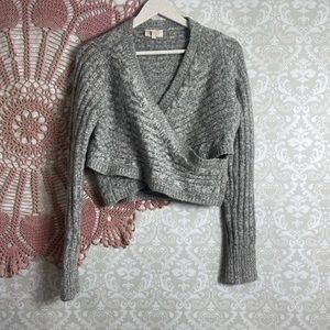 Modcloth Crossover V Neck Crop Sweater Grey M
